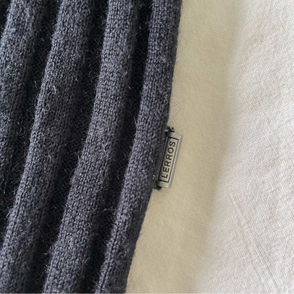 Ribbed Black Turtleneck Top - Picture 5 of 5
